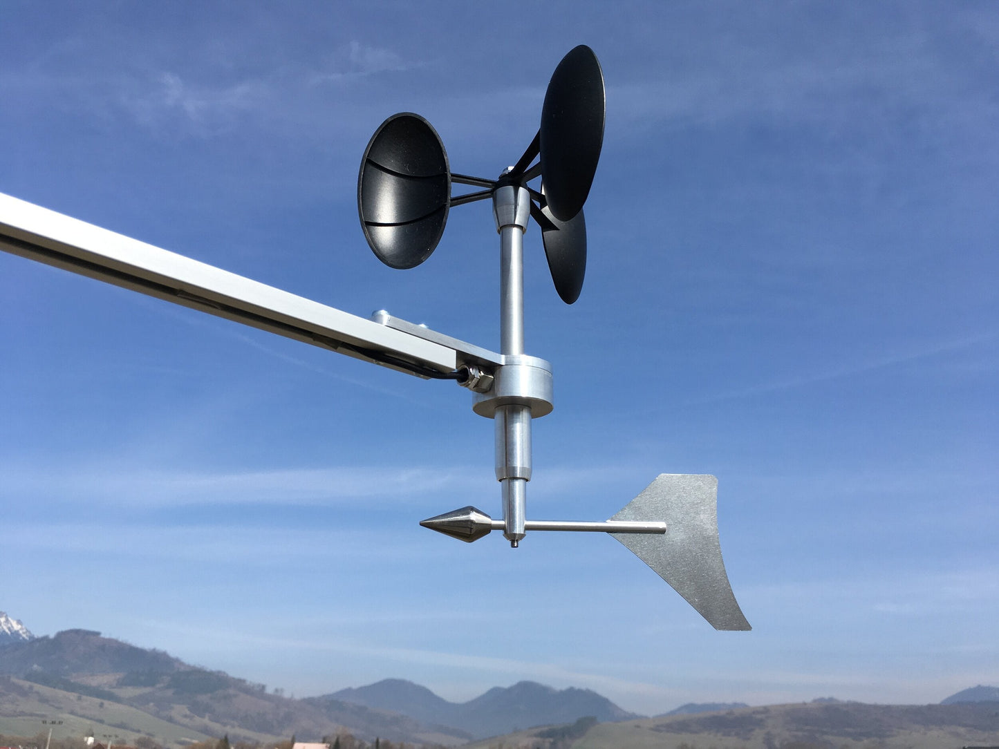 BASIC Wireless Weather Station Sigfox Set (USA, Europe, Africa, Brazil, Mexico, Australia)